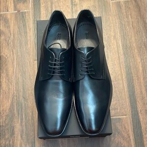 BOSS Hugo Boss NIB Size 11 (UK size 10) Black Leather Highline Derby dress shoes